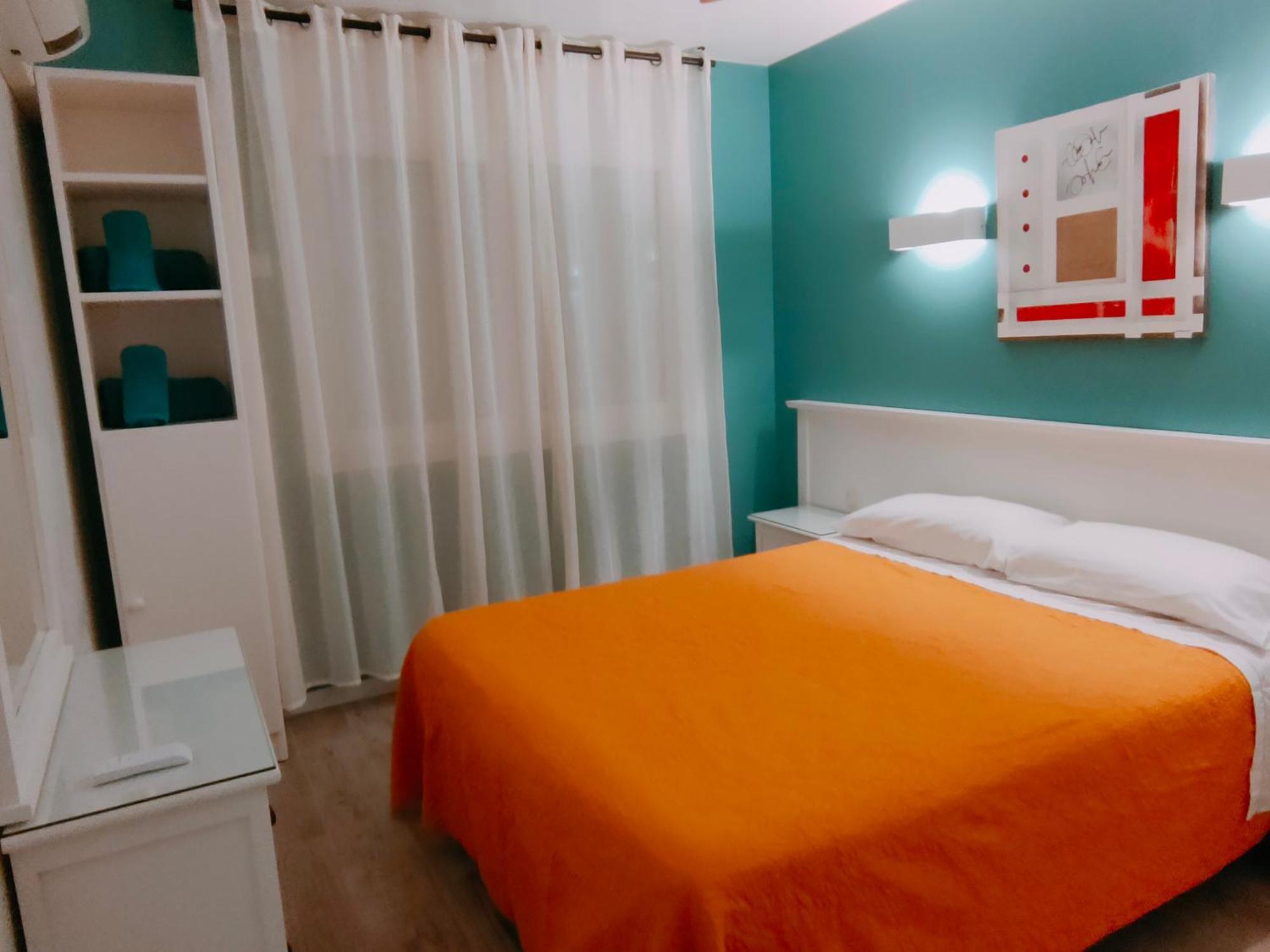 Apartamentos Eldorado โยเรตเดมาร์ ภายนอก รูปภาพ